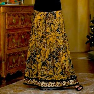 ❤️‍🔥Gorgeous❤️‍🔥 Soft Surroundings Maxi Skirt Size L